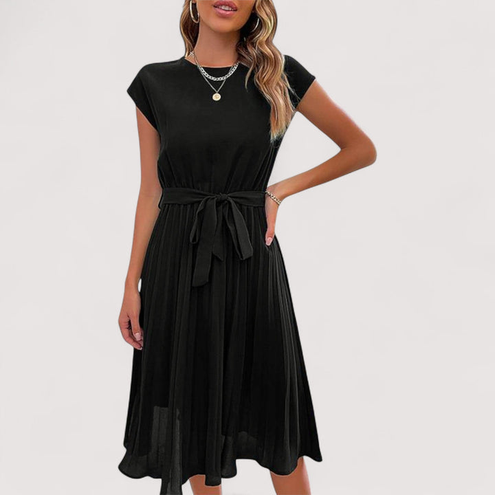 Atmungsaktives Damen Sommerkleid aus leichtem Stoff, locker & elegant, bietet höchsten Tragekomfort im Sommer.