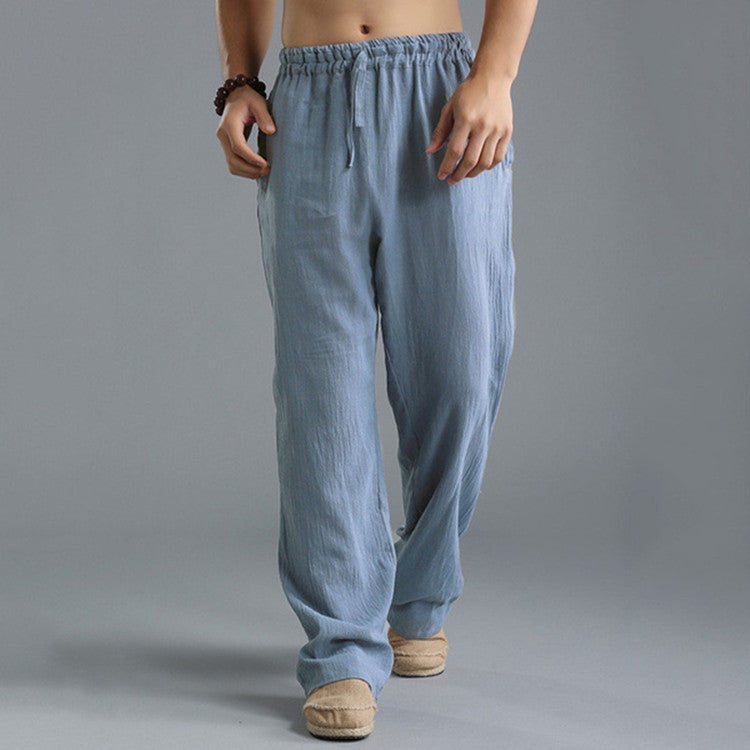 Komfortable, luftige Herren-Sommerhose mit geraden Beinen für entspannte Tage und warmes Wetter.