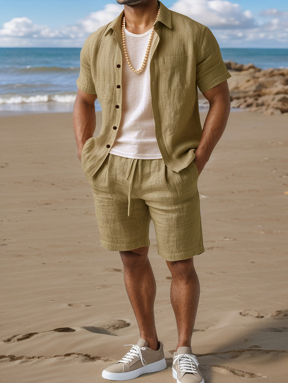 Bequemes Herren Sommer Set mit Kurzarmhemd und Shorts im Boho-Stil für Urlaub.