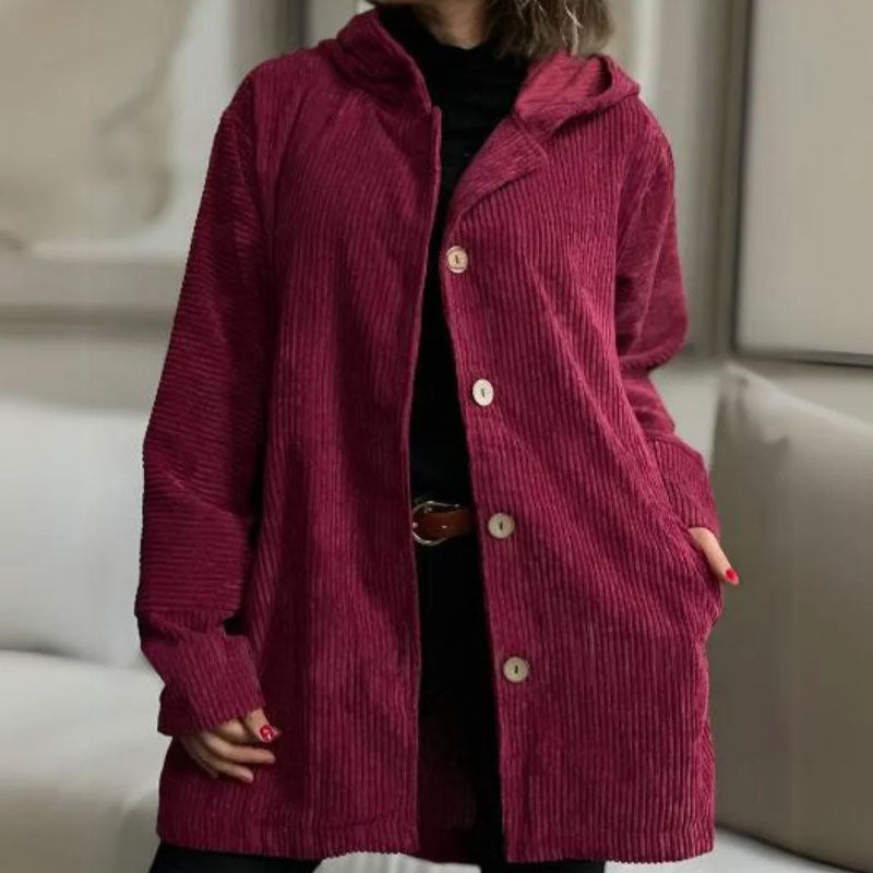 Freizeitjacke Damen Kapuzenjacke für Herbst und Winter. Bequeme Oberbekleidung im lässigen Stil.