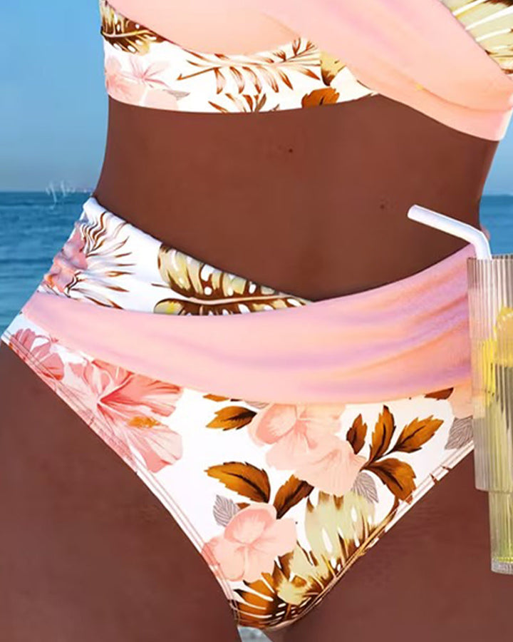 Zweiteiliges Damen Bikini Set mit lebhaftem Blumenmuster und Kontrastdesign, perfekt für den Sommerurlaub.