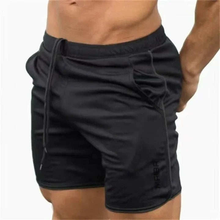 Nahaufnahme der elastischen Herren Badehose Slim Fit, bequem & stylisch für Bademode.