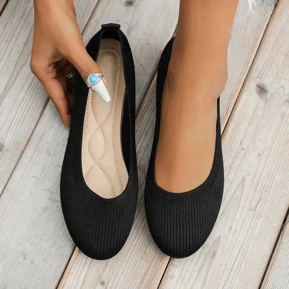 Bequeme orthopädische Damen Slip-on Sommerschuhe mit gelenkschonender Sohle für maximalen Gehkomfort im Alltag.
