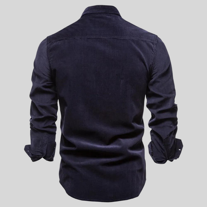 Hochwertiges Herren Langarm Button-Up Hemd, vielseitig kombinierbar für smarte Casual-Outfits.