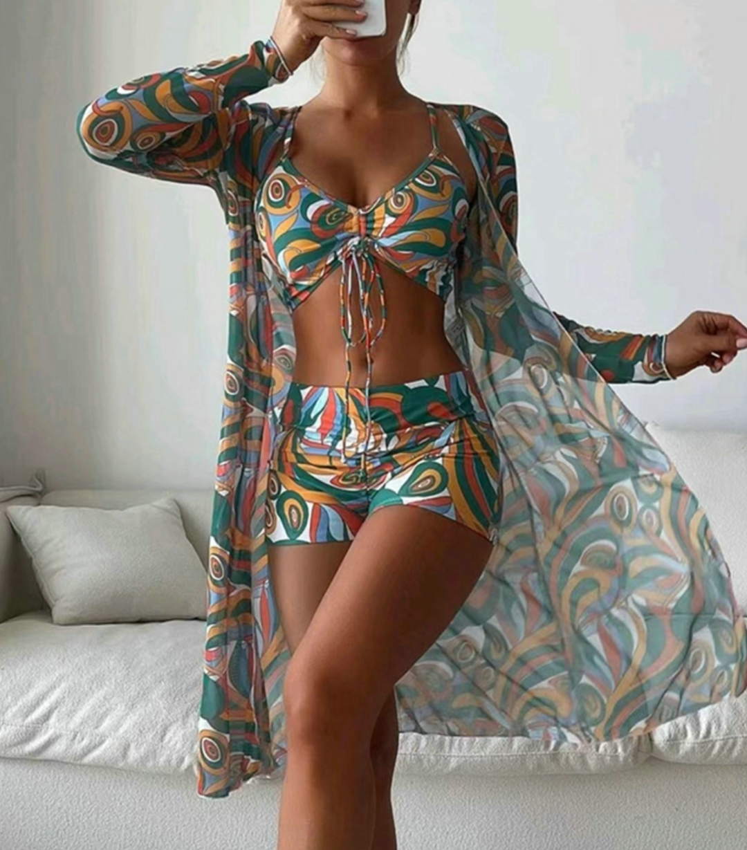 Farbenfrohes Damen Badeanzug Set (dreiteilig), vielseitig für Strand & Pool. Perfekte Bademode für den Sommer.