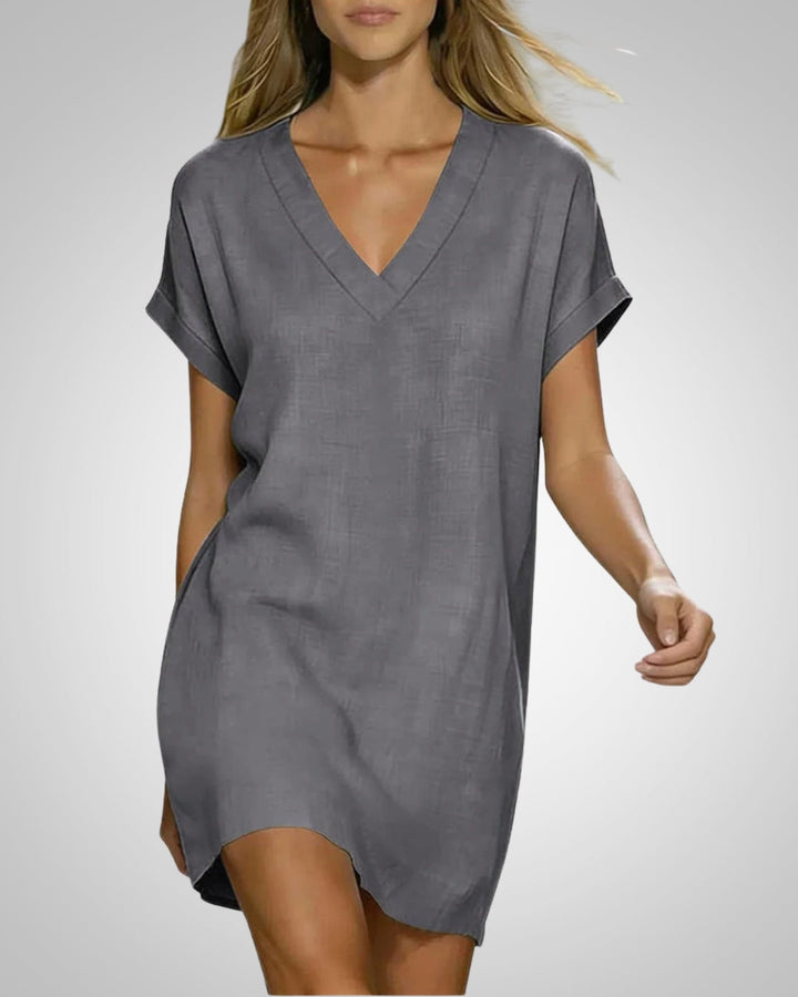 Lässiges Damen Midikleid mit V-Ausschnitt. Bequemes Freizeitkleid für stilvolle Alltagsmode. Kurzarm.
