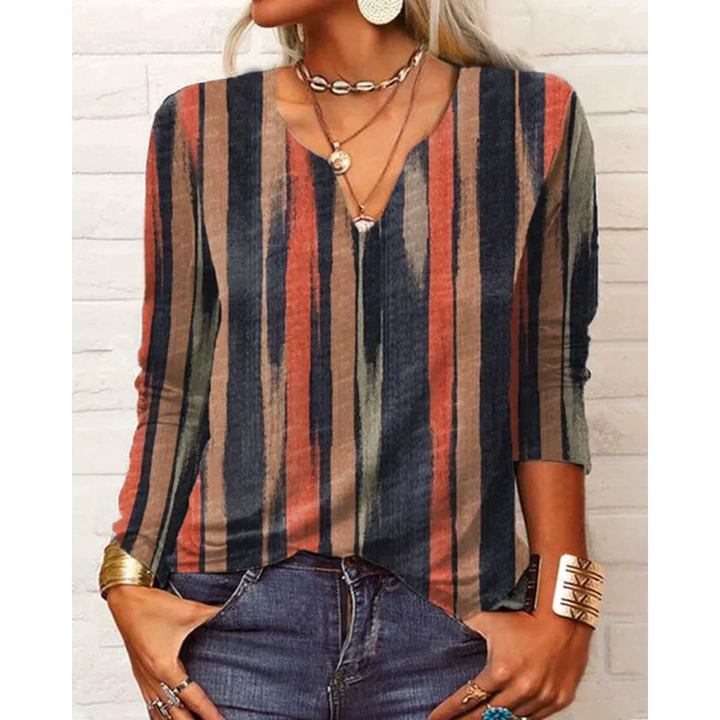 Mehrfarbige Damen Boho Bluse mit Langarm & V-Ausschnitt. Buntes Design für einen lässigen Frühlings-Look.