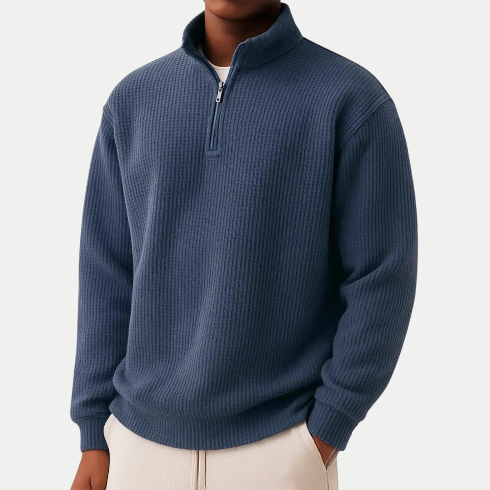 Komfortabler Herren Sweater, Langarm, mit Stehkragen und halbem Reißverschluss.