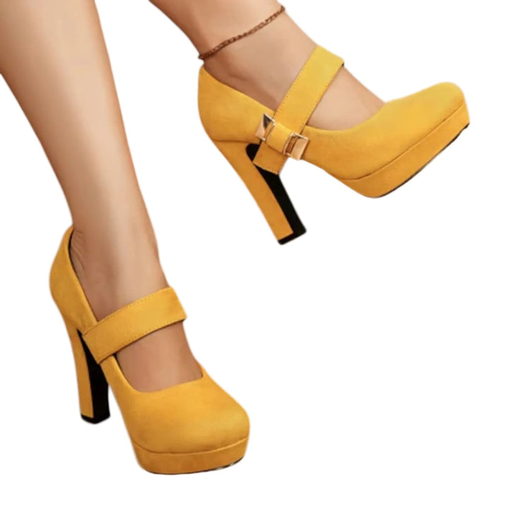 Hochwertige Damen Plateau Pumps mit elegantem Fesselriemen und Schnalle, für stilvolle Auftritte.