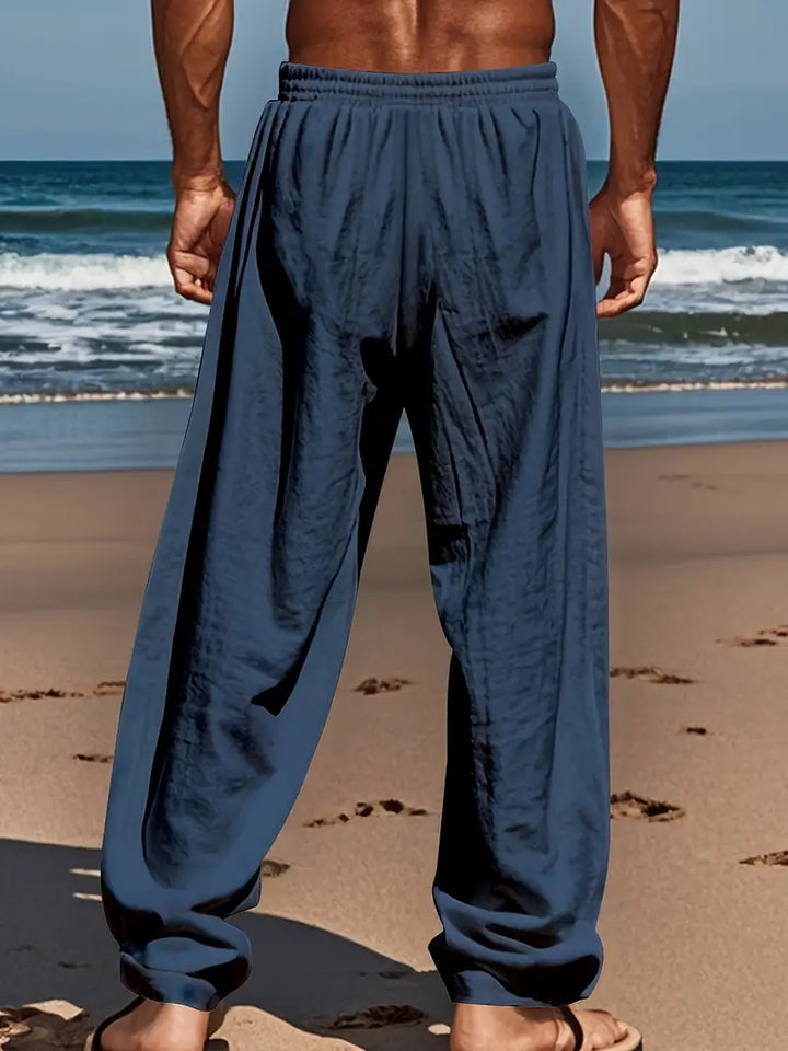Herren Freizeithose, dunkelblau, locker & komfortabel. Für Mode & warme Sommer.