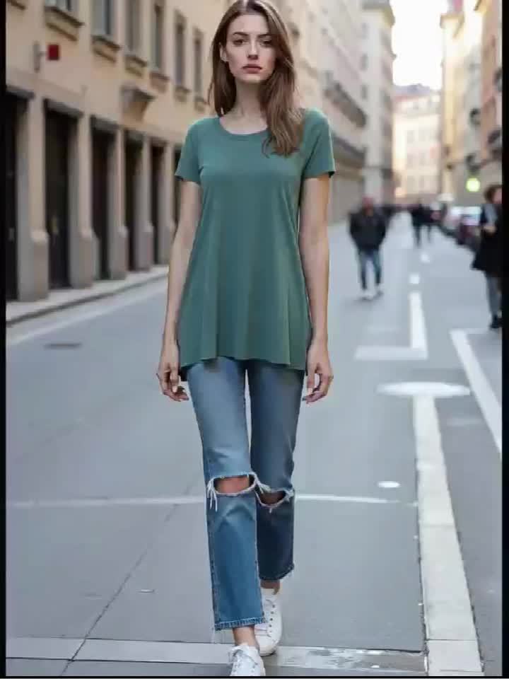 Komfortables Damen Tunika T-Shirt, Kurzarm Oberteil, stilvoll für Damenmode.