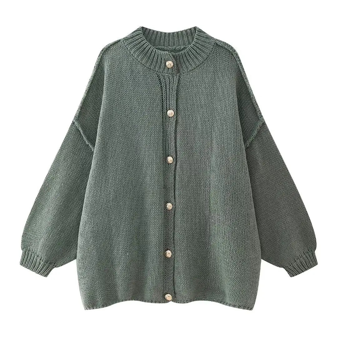 Beiger Damen Oversized Strickcardigan mit weiten Ärmeln und Knopfverschluss; ideal für einen gemütlichen Lagenlook.