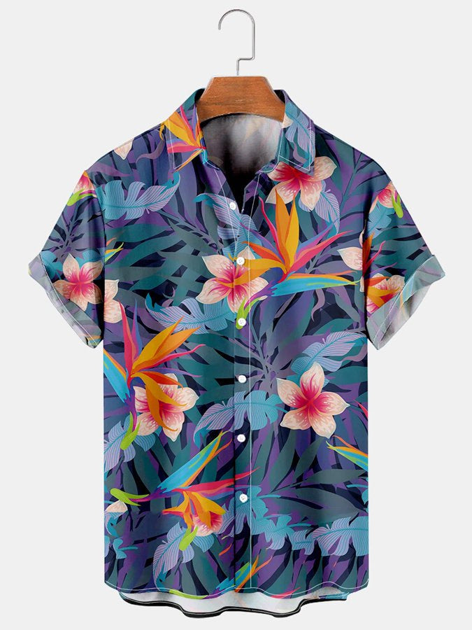 Bequemes Herren Kurzarmhemd aus Stretch mit auffälligem Blumenmuster, perfekt für Freizeit.
