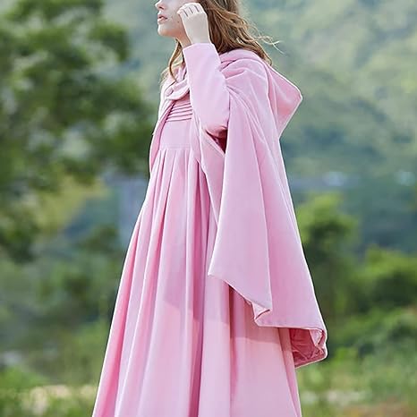 Damen Kurzmantel im Vintage-Stil mit Kapuze, perfekt für Party & elegante Outfits im Herbst.