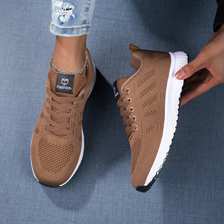 Bequeme Damen-Sneaker mit optimaler Passform und gepolsterter Innensohle für höchsten Tragekomfort.