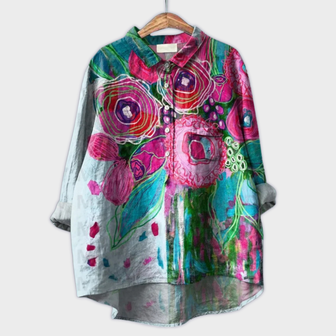 Bequeme und stilvolle Damen Tunikabluse mit auffälligem Blütenmuster für den Sommer.