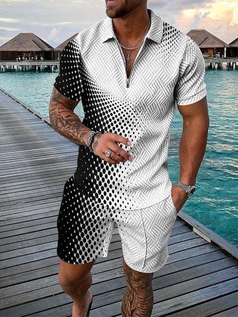 Zweiteiliges Herren Sommer Outfit mit lockerem T-Shirt und bequemen Shorts.