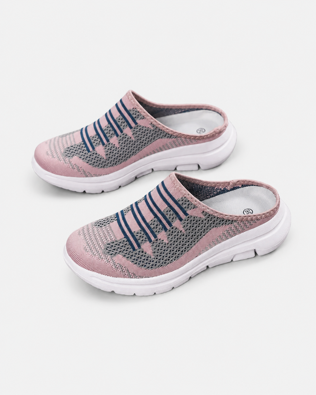 Komfortable, leichte Damen Hausschuhe mit runder Form. Weiche Slip-on Freizeitschuhe für den Sommer.