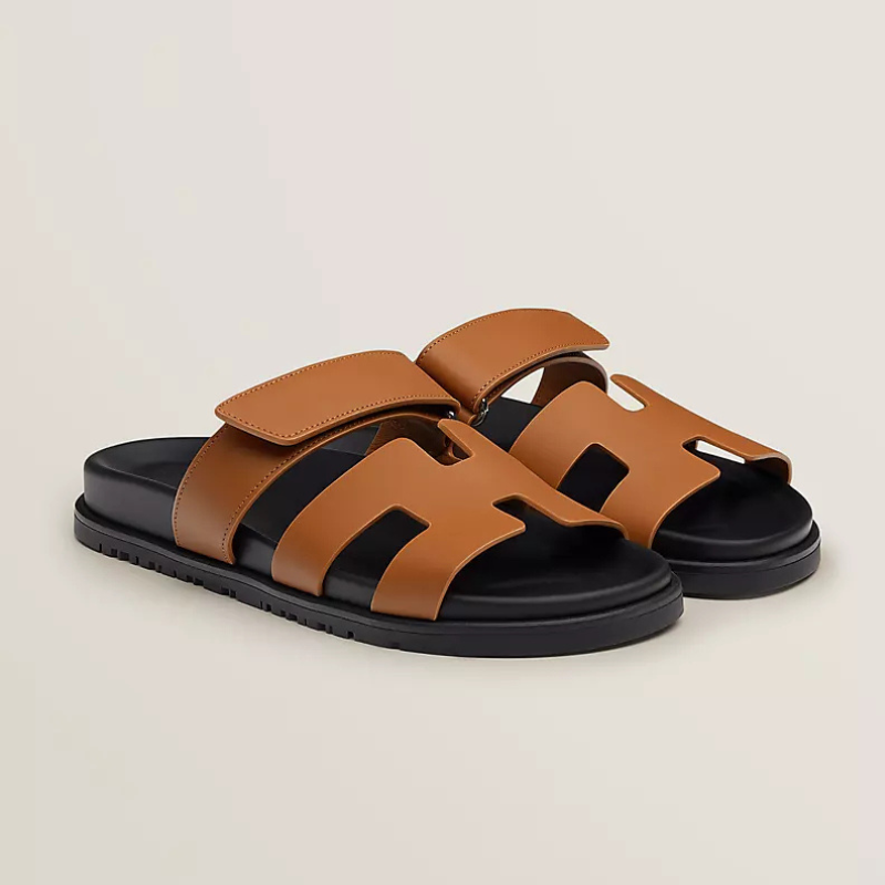 Vielseitige Damen Sandalen mit Riemen, offene Zehe, perfekt für Freizeit & Strand.