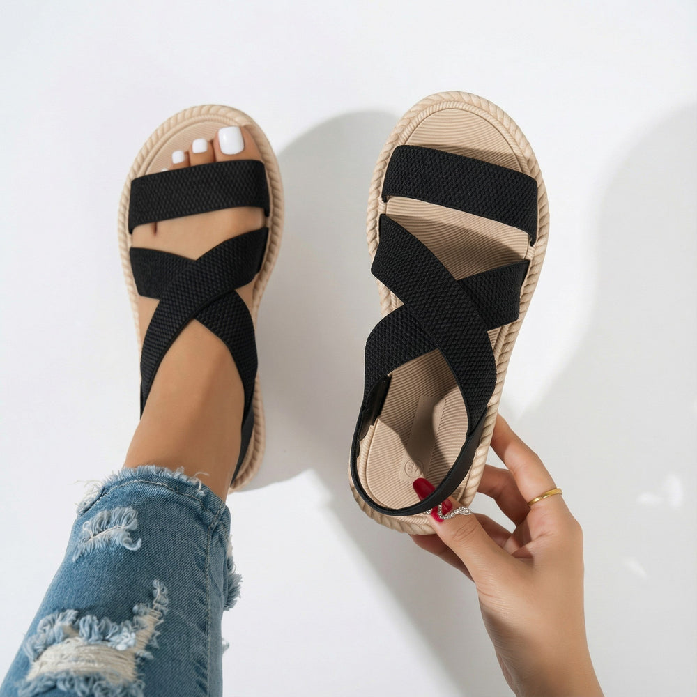 Stilvolle, leichte Damen-Sommersandalen mit Kreuzriemen, perfekt als flache Sandalen oder Strandsandalen.
