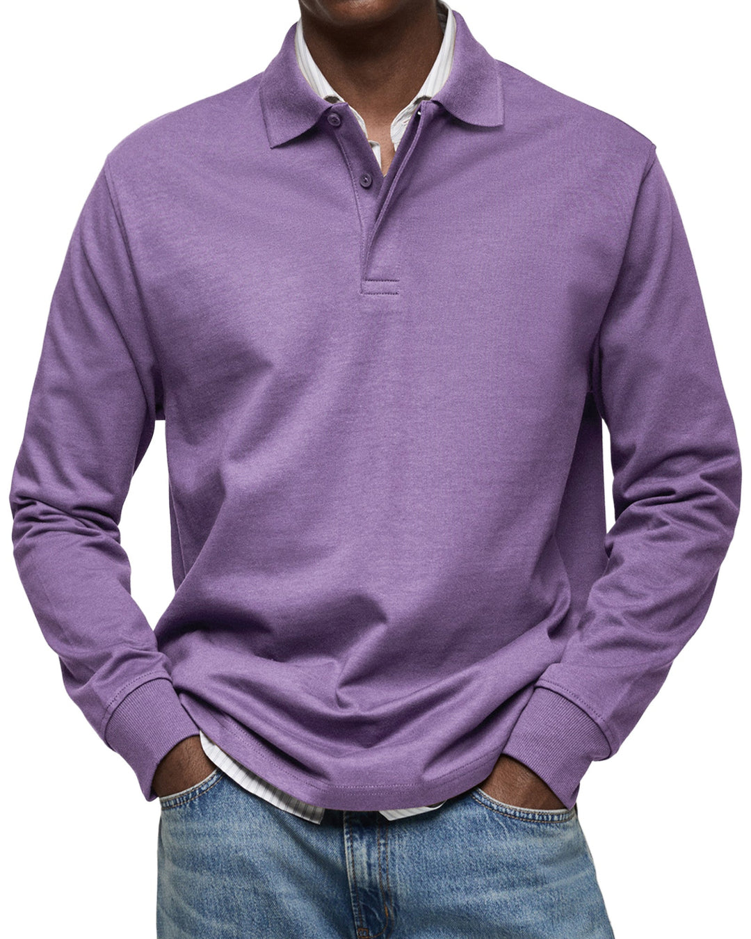 Detailaufnahme des eleganten Strukturkragens und der Knopfleiste vom Herren Langarm-Poloshirt.