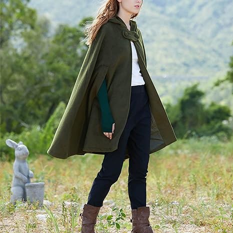 Stilvoller Damen Kurzmantel mit Kapuze, Vintage-Design, perfekt für festliche Anlässe.