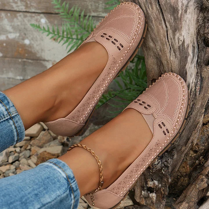 Damen Slipper in Rosé: Atmungsaktive & bequeme Slip-On Halbschuhe für den Alltag.