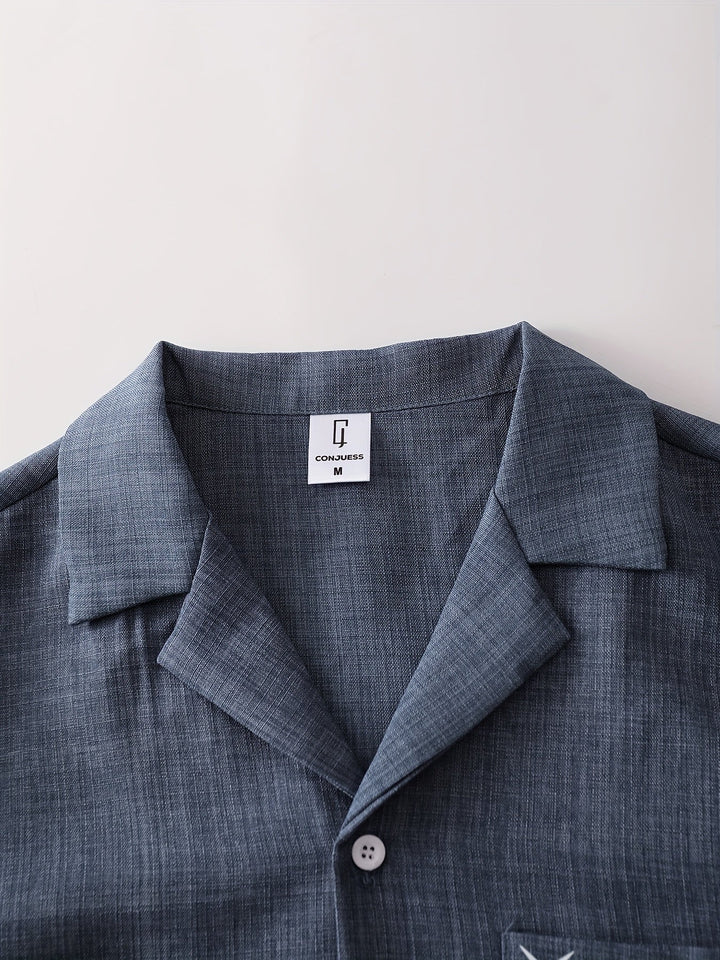 Stylisches Herren Freizeit Outfit: Modernes Hemd & Hose für entspannte Looks.