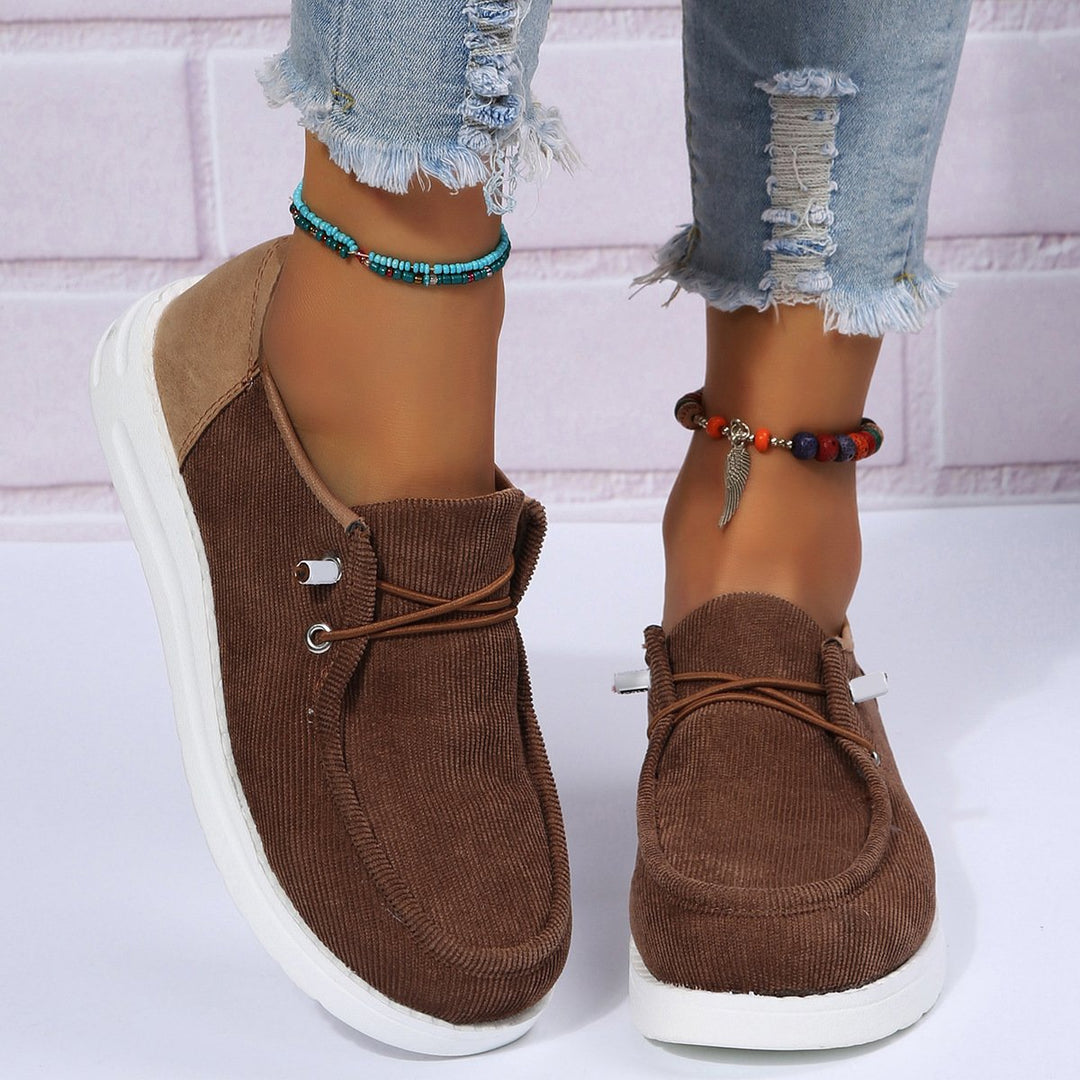 Bequeme Damen Walkingschuhe mit Elastikband, ideal für Alltag & Freizeit.