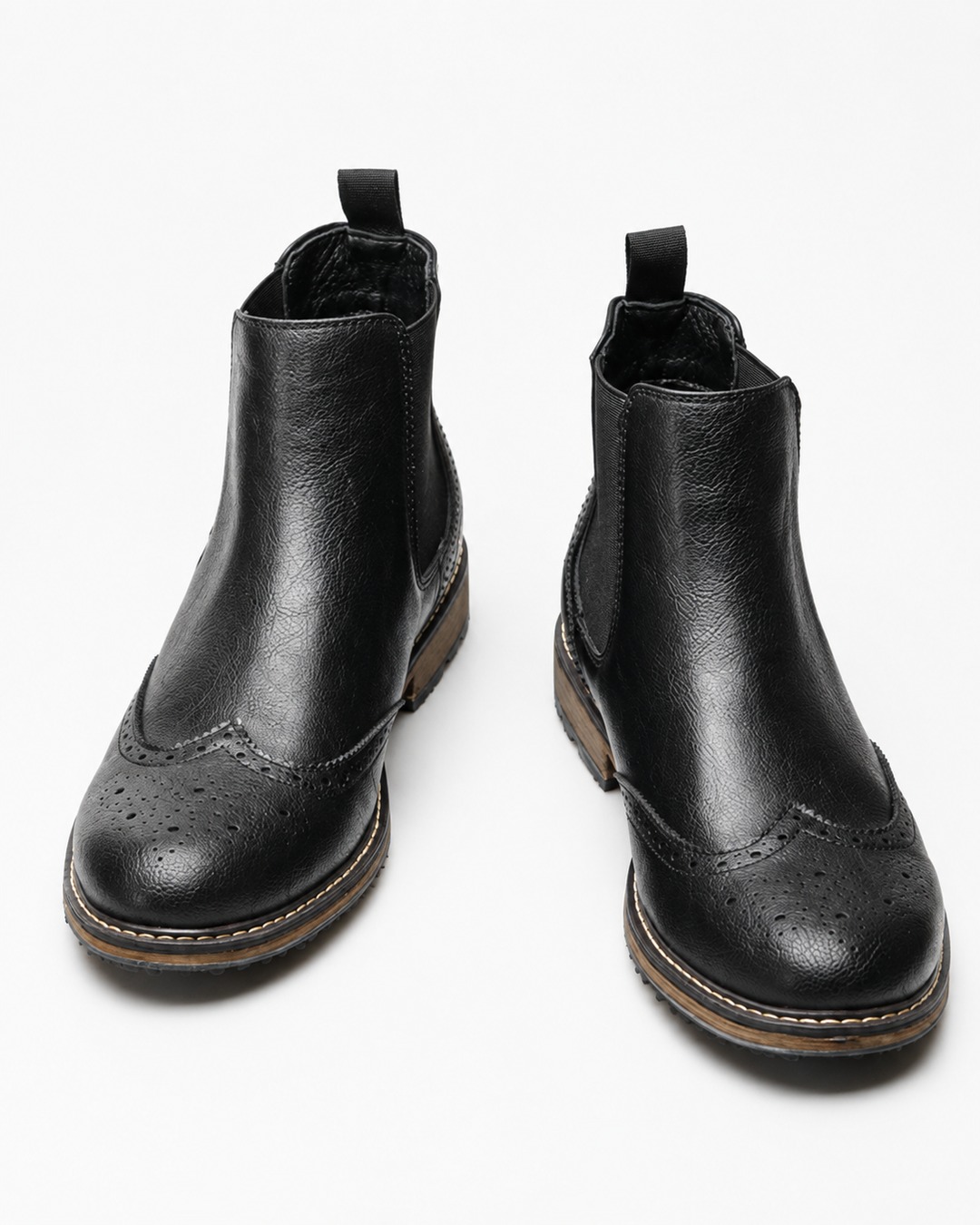 Herren Brogue Stiefel aus Leder, klassisch & elegant für Freizeit oder Büro.