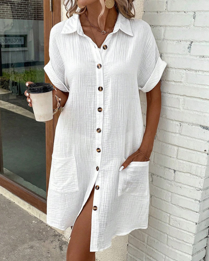 Modisches Damen Shirtdress mit langen Ärmeln und Knopfleiste. Ideal für Frühling & Sommer.