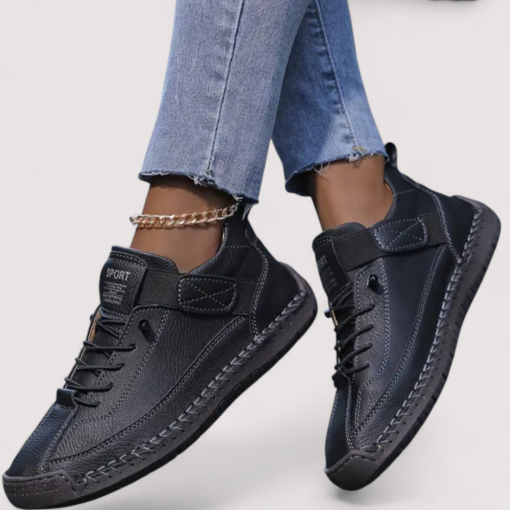 Komfortabler Damen Alltagsschuh: Rutschfester Sneaker, ideal für lange Tage.
