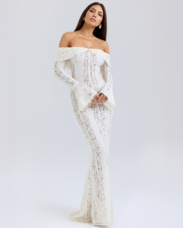 Langes, weißes Off-Shoulder Damenkleid, elegant und schulterfrei, ideal als Hochzeitsgast- oder Anlasskleid.