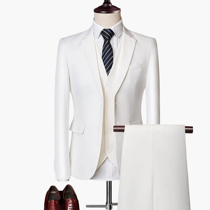 Formeller Herren Business Anzug mit figurbetontem Slim Fit; beste Wahl für Büro & besondere Anlässe.