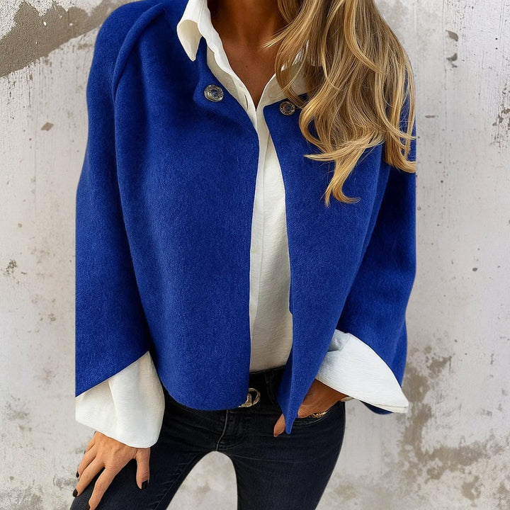 Trendige Damen-Kurzjacke, tailliert und einreihig; bequem & elegant für modebewusste Frauen.
