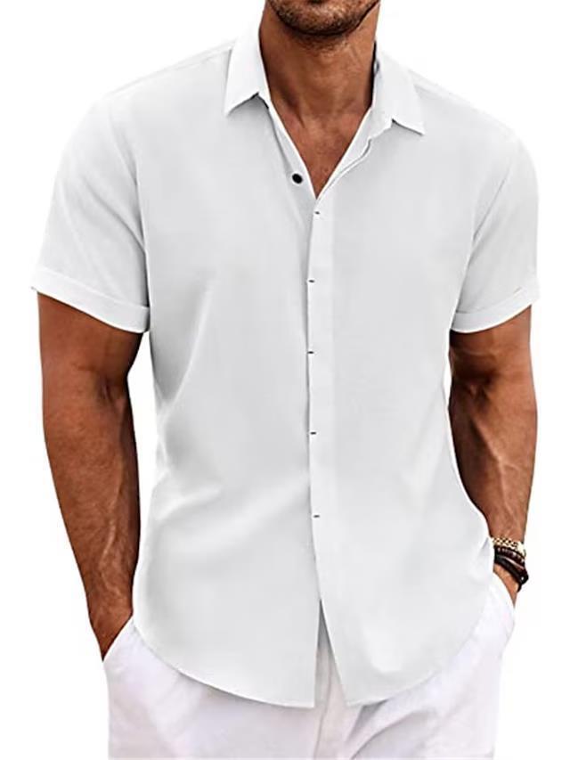Herren Kurzarmhemd mit offenem Kragen, lässig. Leichtes Sommerhemd, ideal für entspannte Freizeit.