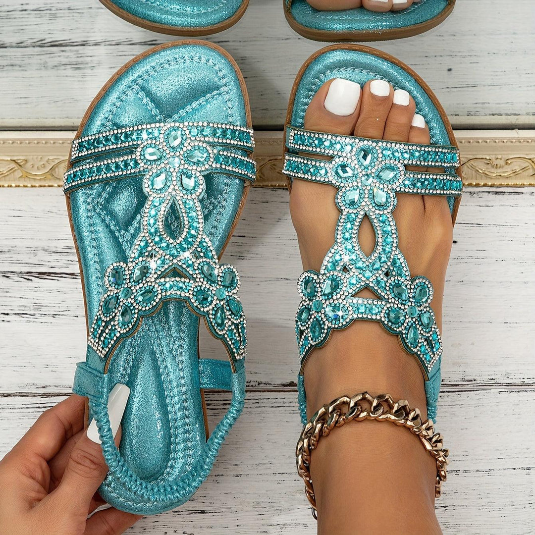 Rutschfeste Sohle der bequemen Damen Sommersandalen mit Fußgewölbestütze für sicheren Halt.