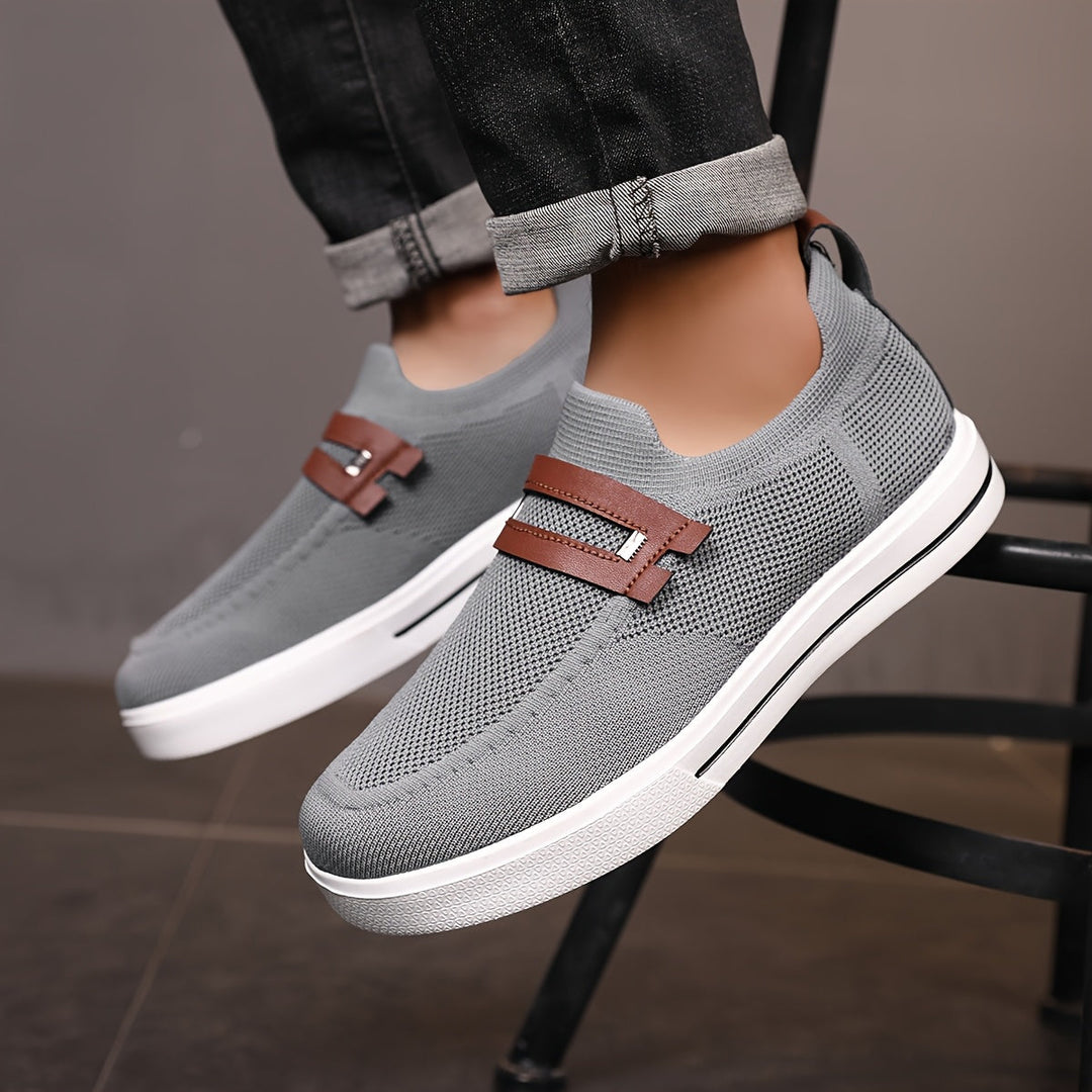 Herren Slip-On Sneaker, leicht & atmungsaktiv, ideal für Freizeit & Alltag.