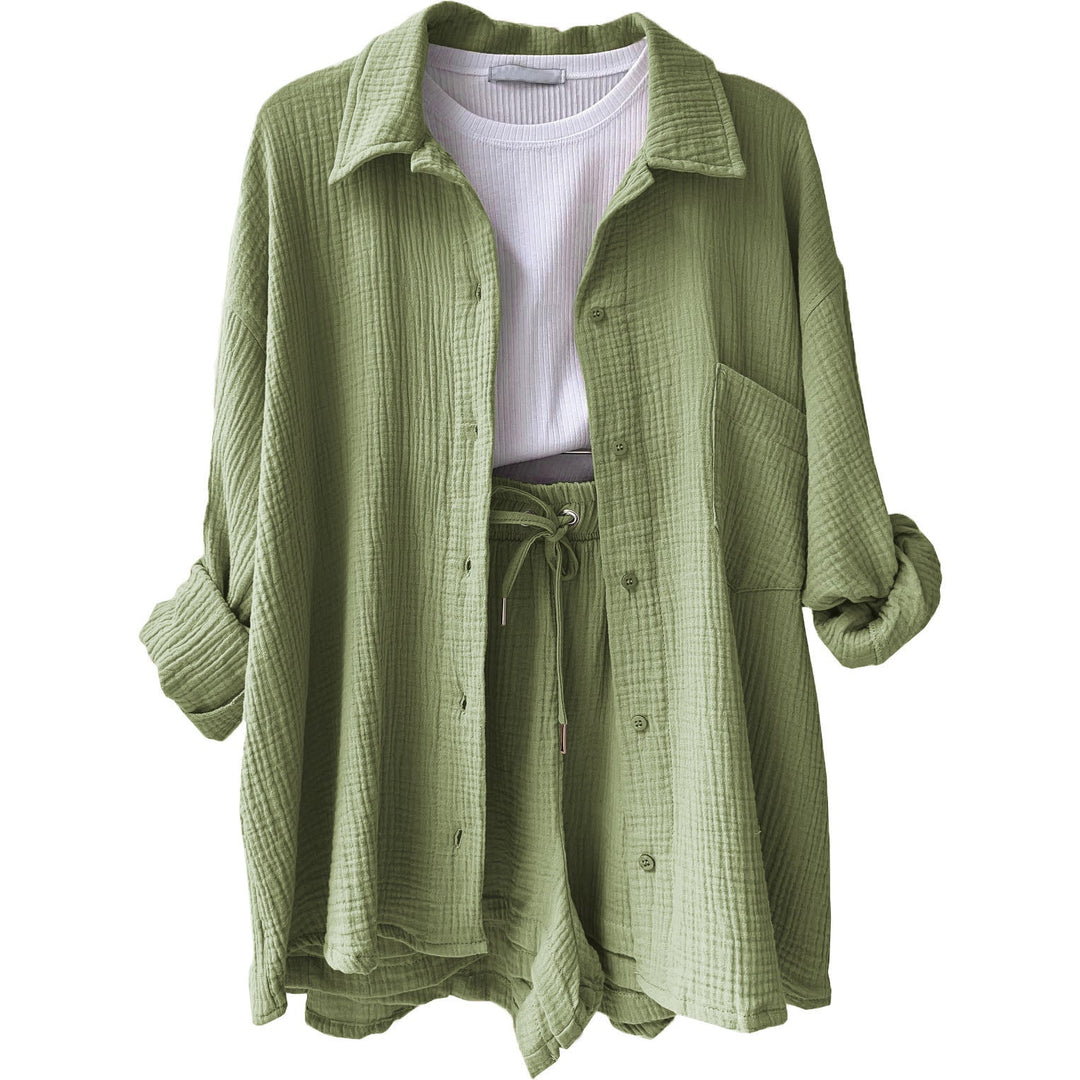 Chic & bequem: Damen Freizeitset: Hemd, Crop-Top, Shorts – Ihr neues Lieblings-Sommeroutfit.