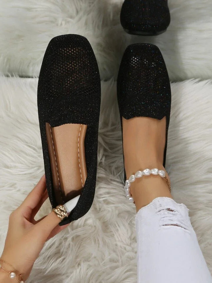 Orthopädische Damenschuhe Slip-on, atmungsaktiv und leicht anzuziehen. Perfekt für Freizeit.