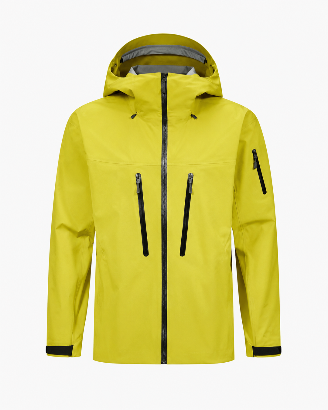 Männliche Sportbekleidung: Hardshell-Jacke in Aktion, schützt vor Wind und Regen beim Trekking.
