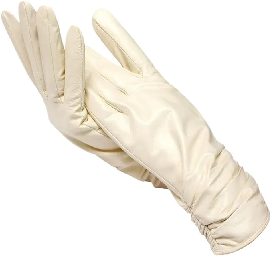 Moderne elegante Damen Winterhandschuhe, ein Must-have für Wintermode und warme Hände.