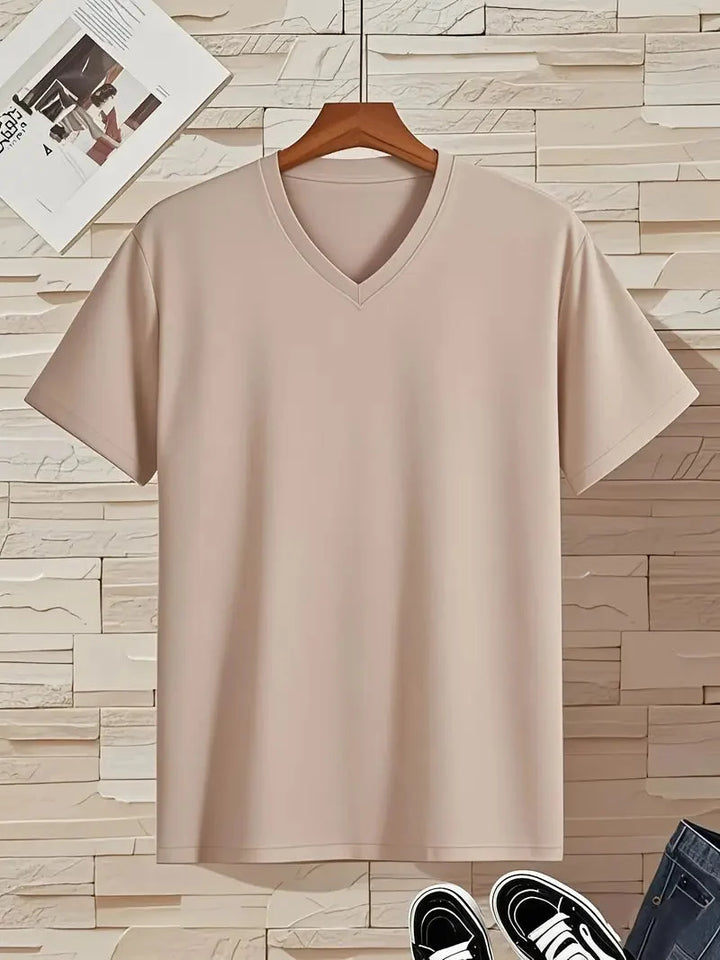 Weißes Kurzarm T-Shirt für Herren mit V-Ausschnitt, Slim Fit, ein vielseitiges Basic.