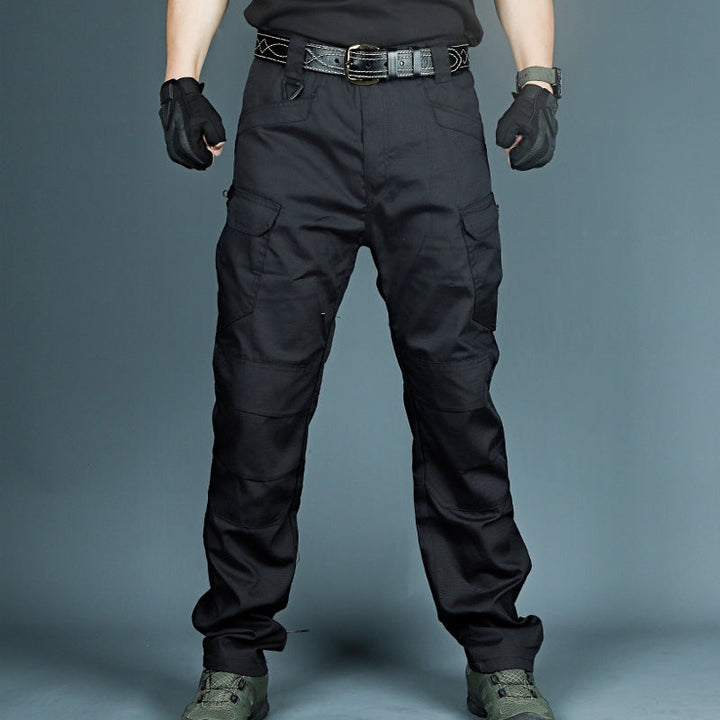 Ganzjahres-Cargohose für Herren in Camouflage. Langlebig, komfortabel & funktional für diverse Einsätze.