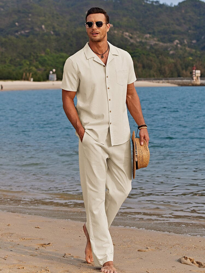 Bequemes Herren Freizeit-Strandset für den Sommer. Atmungsaktiver Stoff, lässig & stylisch am Strand/Pool.