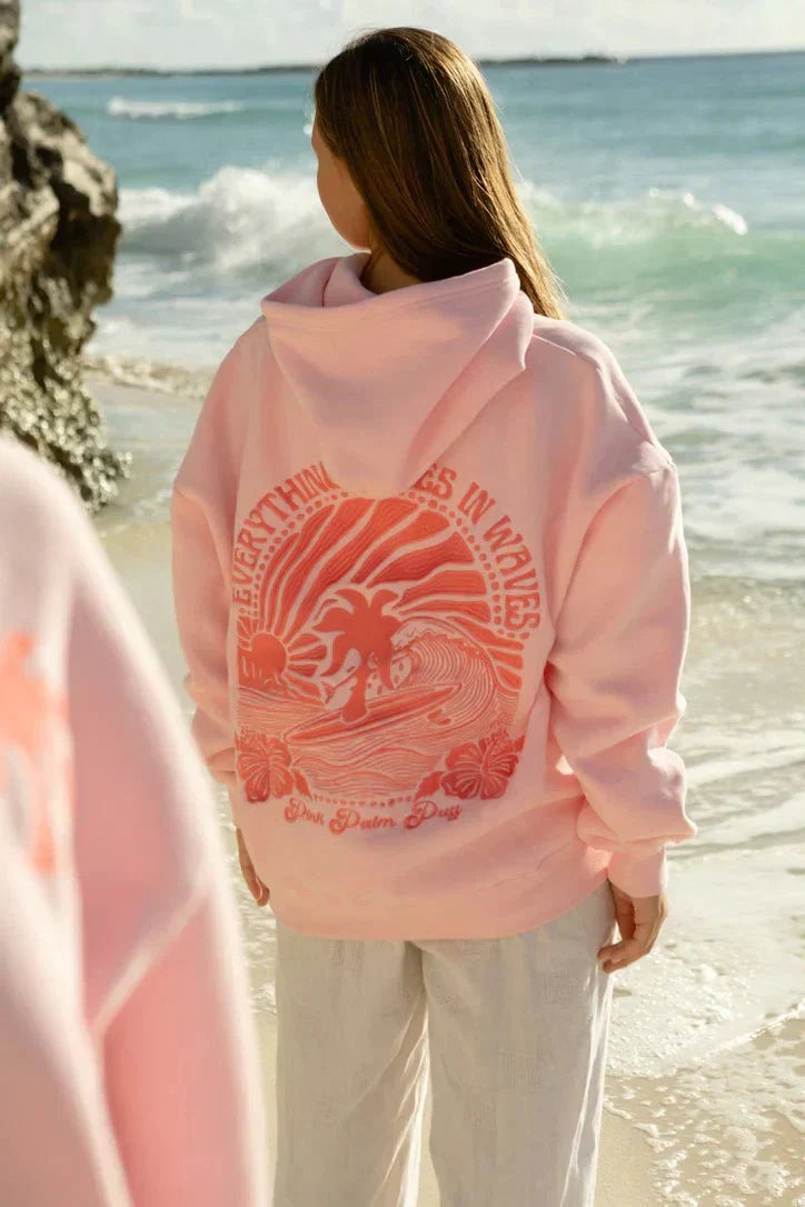 Damen Hoodie bestickt mit tropischem Design. Ideal für Freizeit & Alltag, komfortabel & locker.