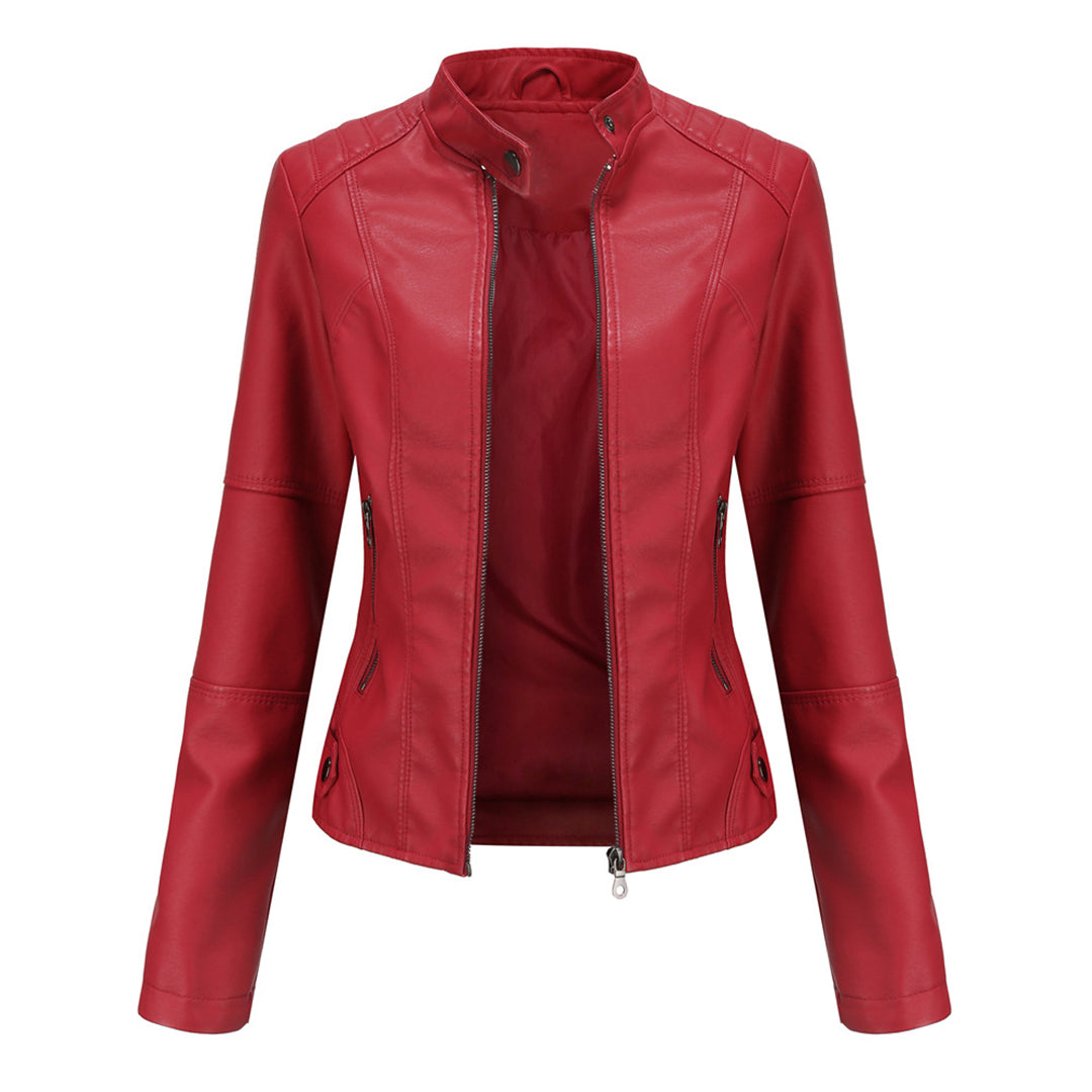 Vielseitige Damen Kurzjacke im Business Casual Stil, modern & professionell.