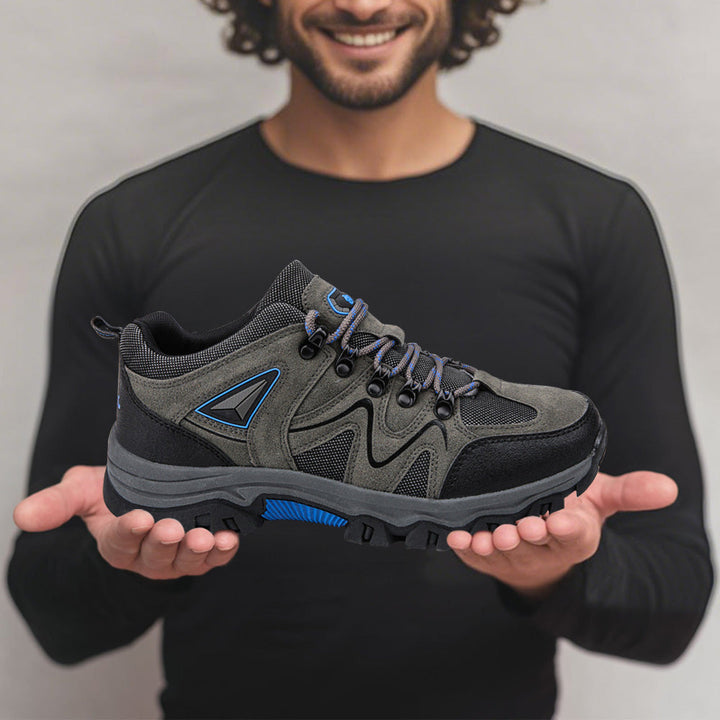 Leichtgewichtige Herren Trekking-Schuhe, atmungsaktiv für lange Wanderungen in den Bergen.