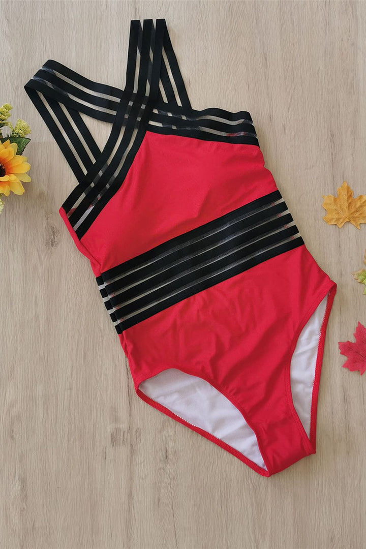 Zeitloser Damen Schwimmanzug Einteiler, elegantes Design, perfekt für Bademode und Strandurlaub.
