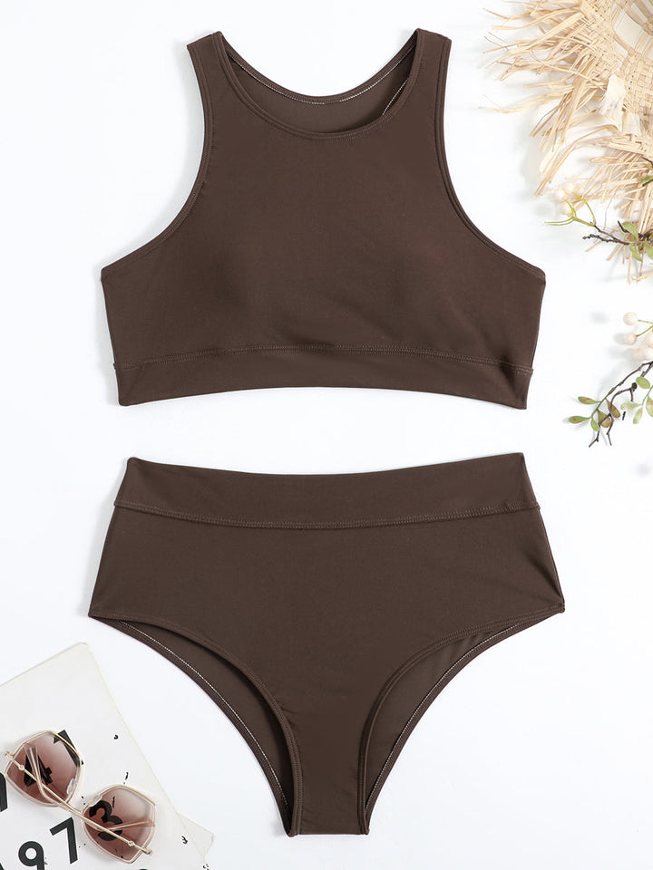 Bikini Set Damen: Geschlossenes Oberteil & Hose mit hohem Beinausschnitt, ideal als Sommerbadeanzug.